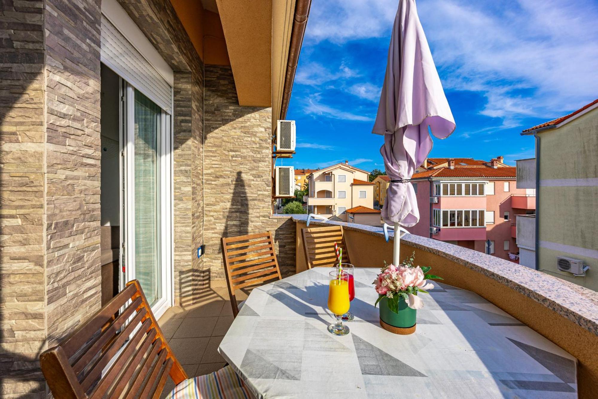 Apartments Mijic Medulin Ngoại thất bức ảnh